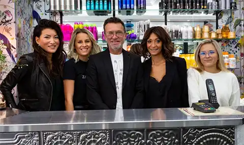 Vue du Salon de coiffure Partners 28 rue Hoche 06400 Cannes